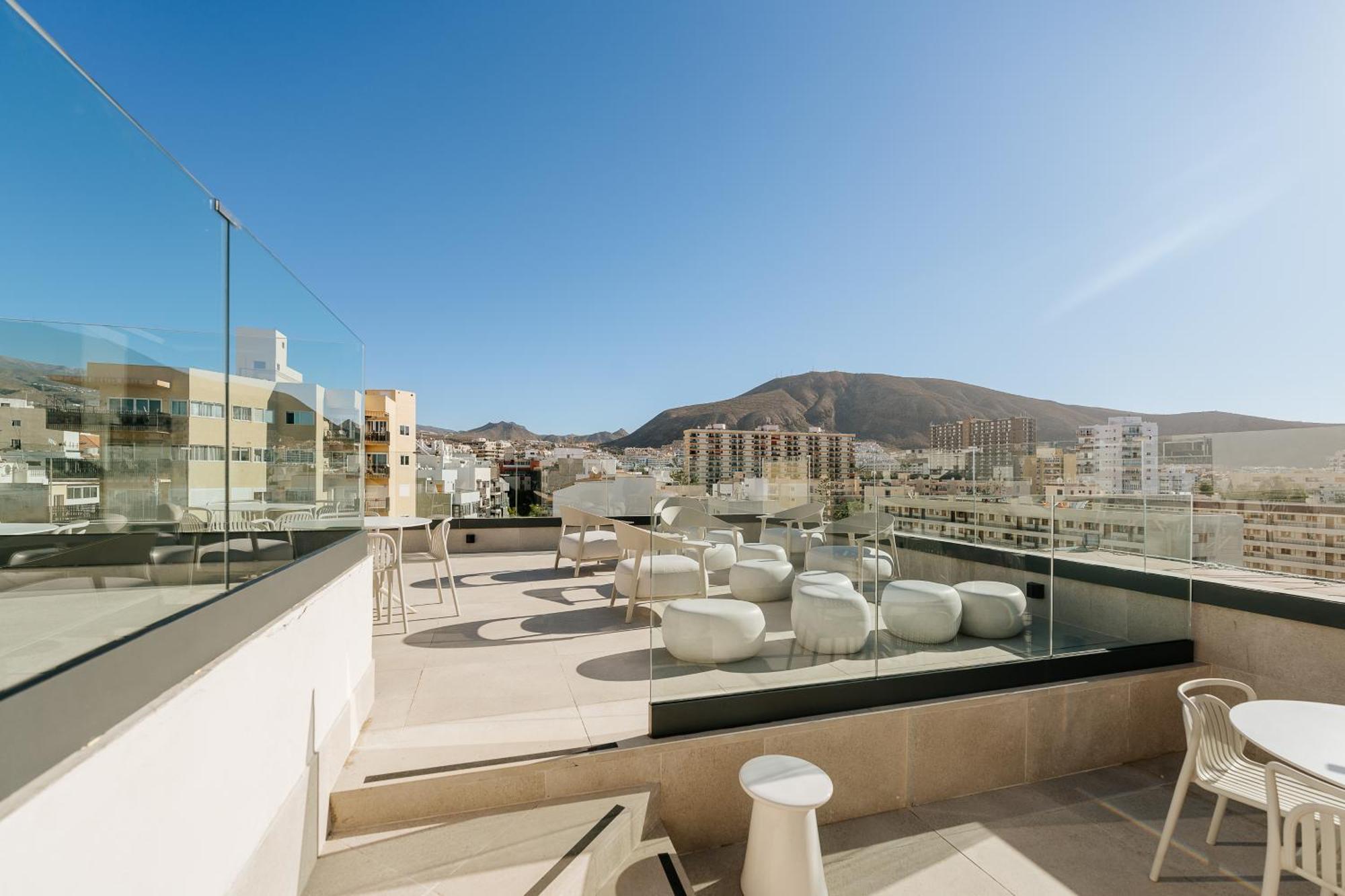 Hotel Reveron Plaza ลอส กริสเตียนอส ภายนอก รูปภาพ